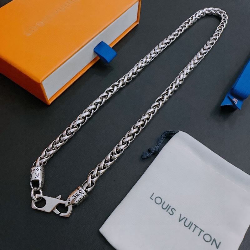 Louis Vuitton Necklaces - Click Image to Close